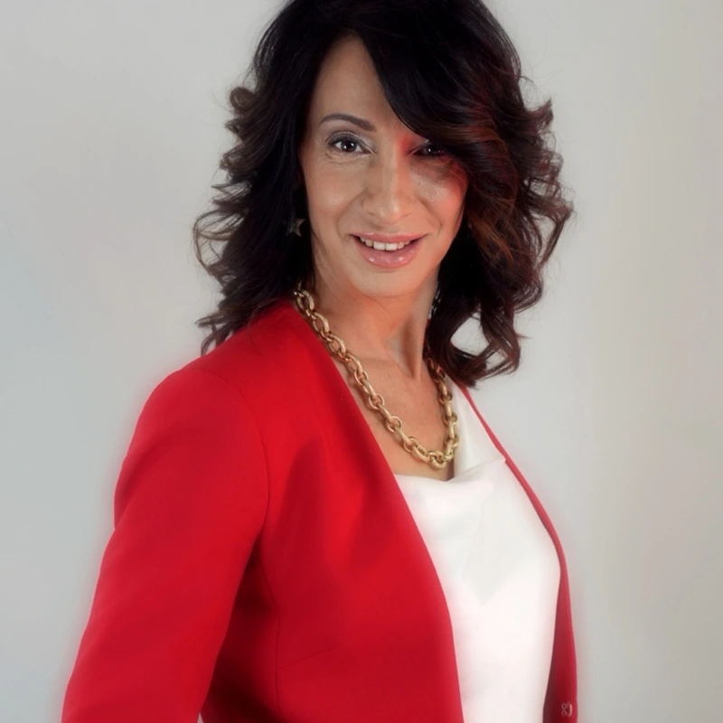 https://ellecubica.it/wp-content/uploads/Lucilla-Rizzini-1.webp